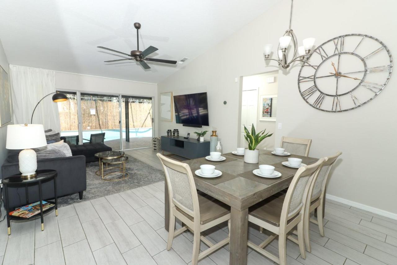 Lilys Stylish Villa Close To Disney Ideal For Long Stays ออร์ลันโด ภายนอก รูปภาพ
